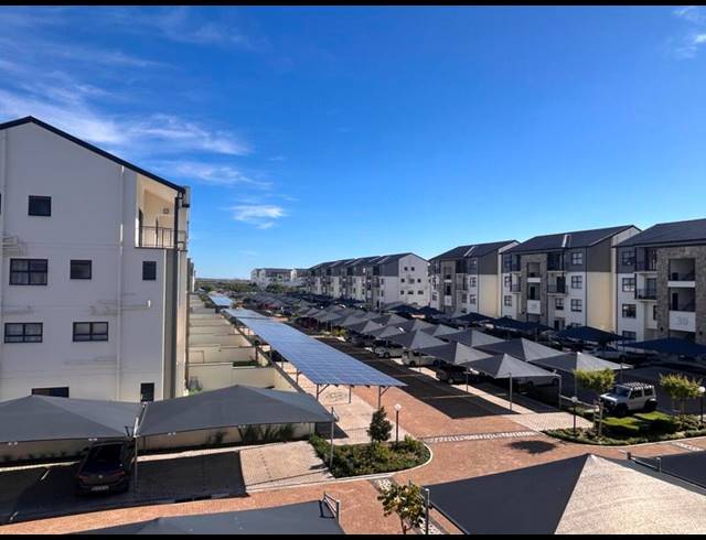 1 BEDROOM APARTMENT FOR SALE IN SANDOWN